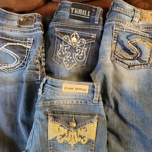 Ladies jeans size 7 selling all for $50